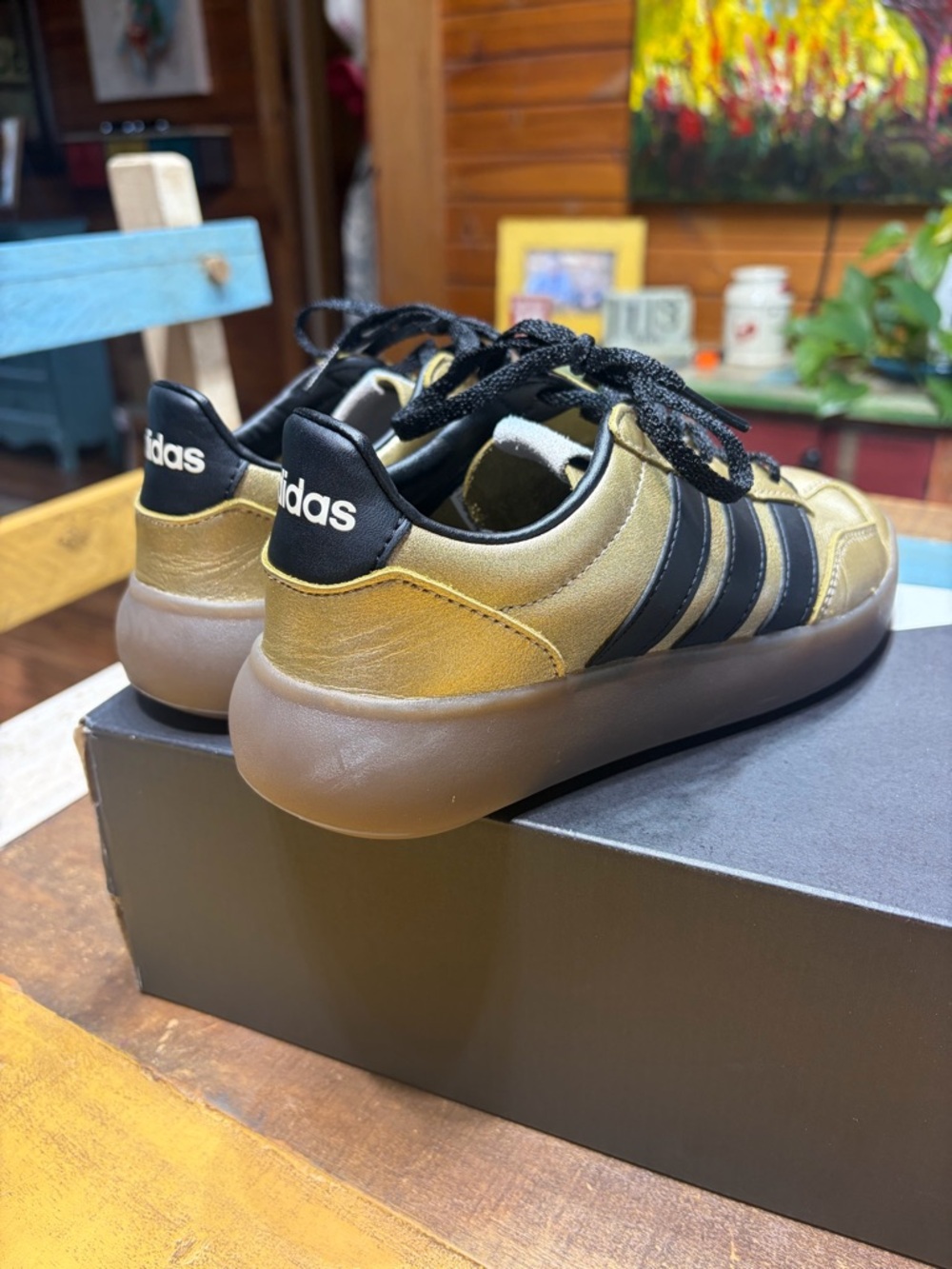 Adidas - Picture 4 of 8
